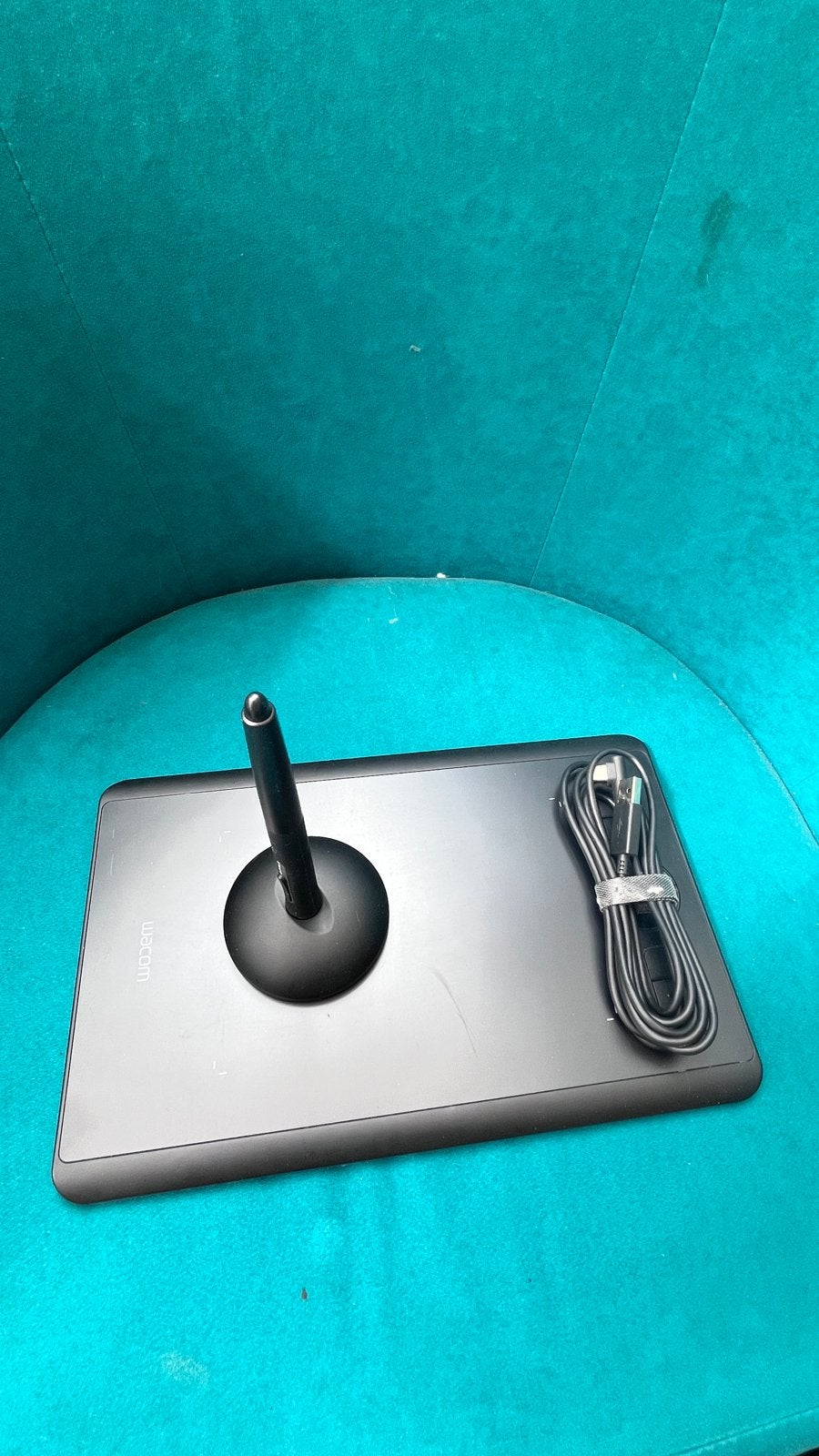 Wacom Intuos Pro S 2023, Computers en Software, Tekentablets, Ophalen of Verzenden, Zo goed als nieuw, Bedraad