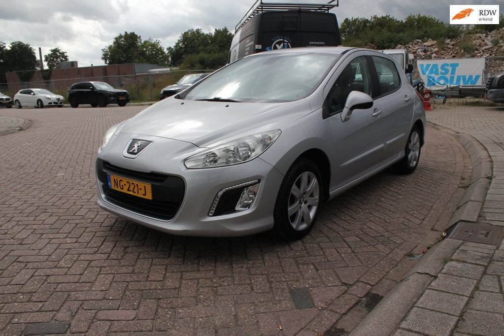 Peugeot 308 1.6 VTi Première/AIRCO/ NETTE AUTO, Auto's, Voorwielaandrijving, Euro 5, Gebruikt, 680 kg