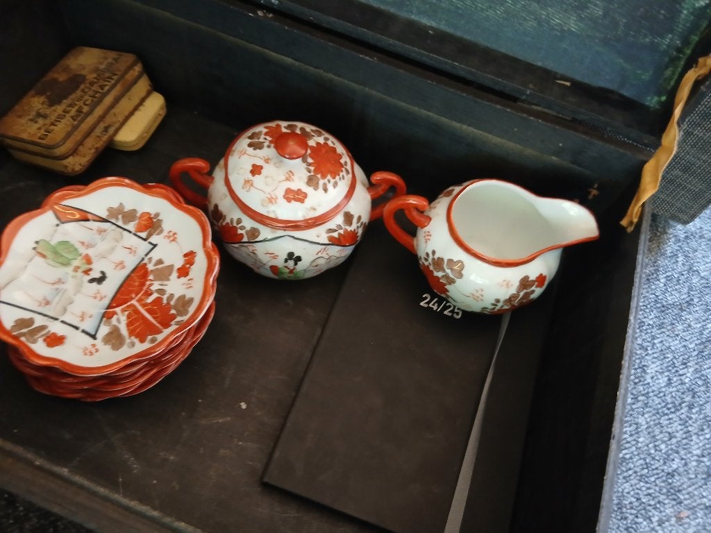 Kutani servies los 5 euro, Ophalen