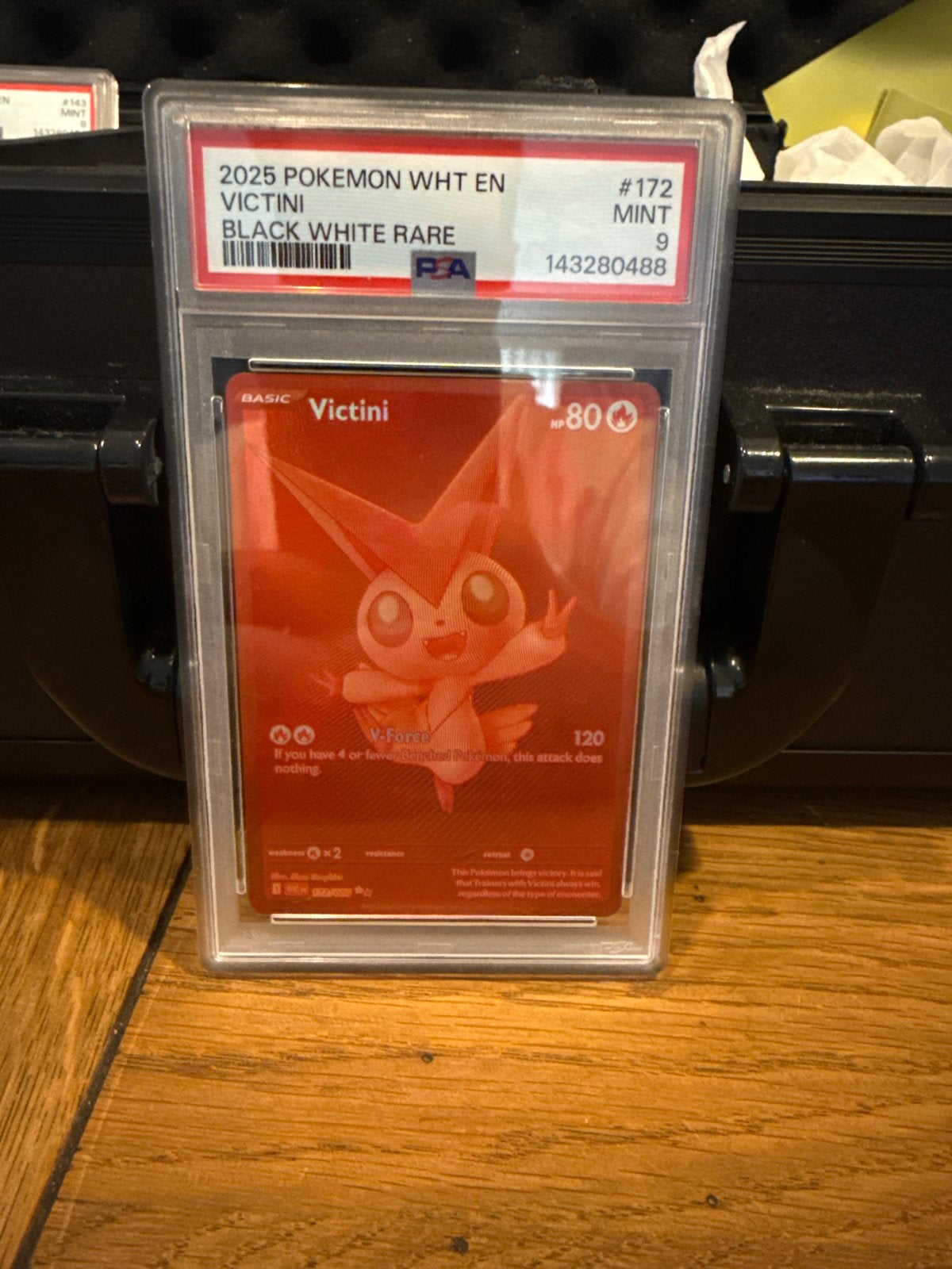 PSA 9 Victini 2025 Pokemon WHT EN Black White Rare #172, Ophalen of Verzenden, Zo goed als nieuw, Losse kaart