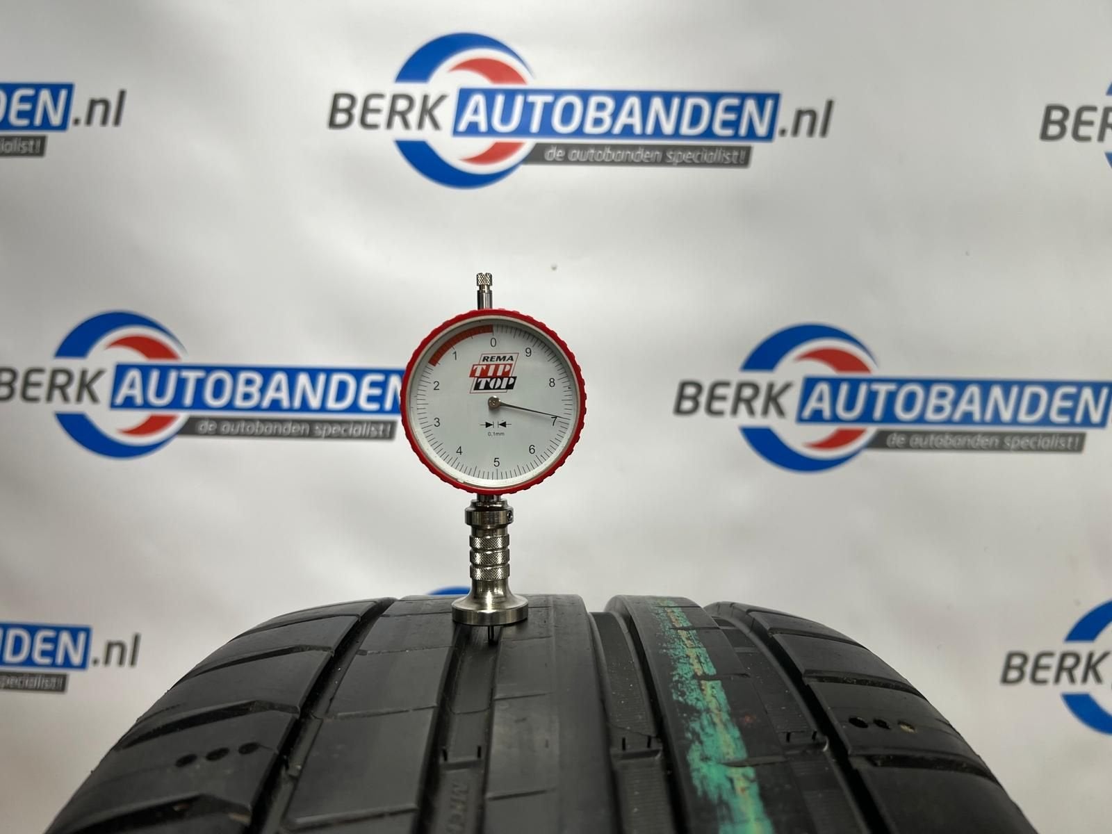 2x Michelin Pilot Sport 5 235/40 R19 96Y XL 235/40/19 235401, Auto-onderdelen, Banden en Velgen, 19 inch, Gebruikt, -, -