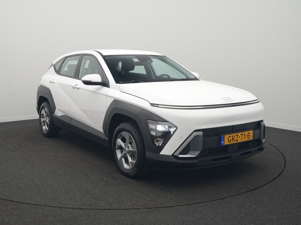 Hyundai KONA 1.6 GDI HEV Comfort - RIJKLAARPRIJS - All Seaso, Auto's, 12 maanden, Stof, Gebruikt, Overige brandstoffen