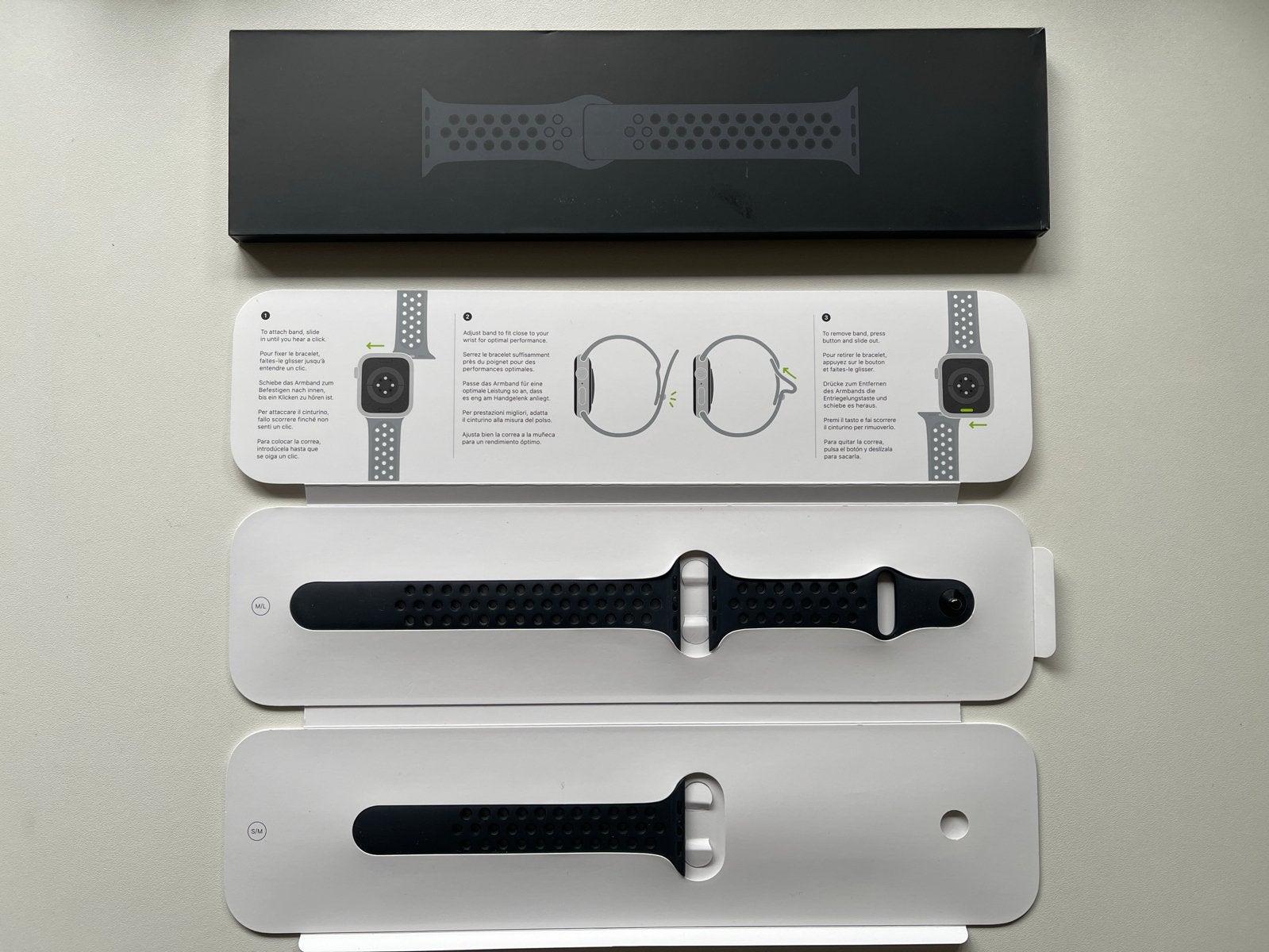Apple Watch Nike Sport Band 44mm Antraciet/Zwart, Ophalen of Verzenden, Nieuw, Zwart, IOS