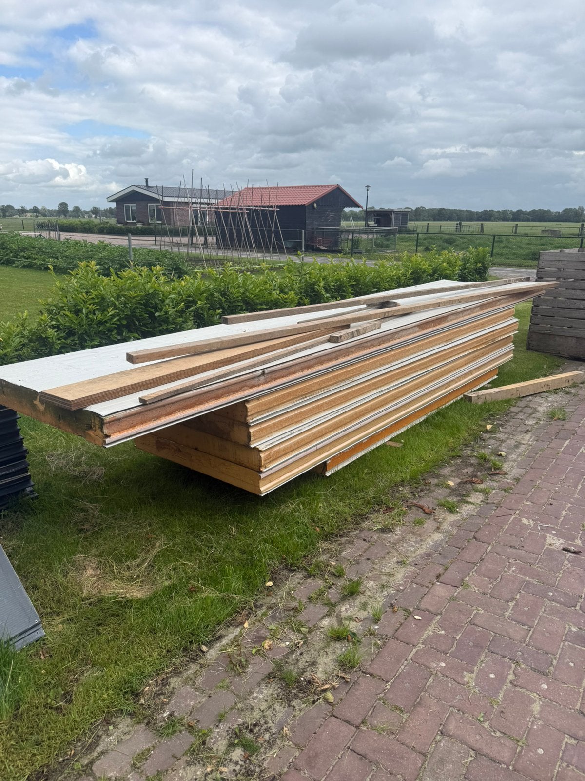 28 m2 sandwichpanelen 14 cm dik, Ophalen, Zo goed als nieuw