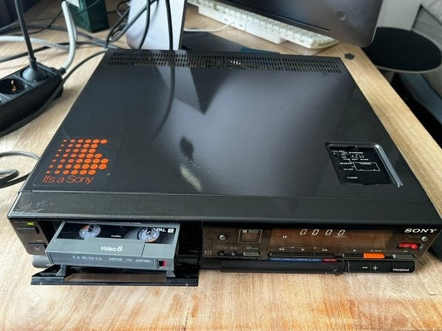 Sony EV-A300EC Video8 Videorecorder, Audio, Tv en Foto, Videospelers, Ophalen of Verzenden, Gebruikt, Overige typen