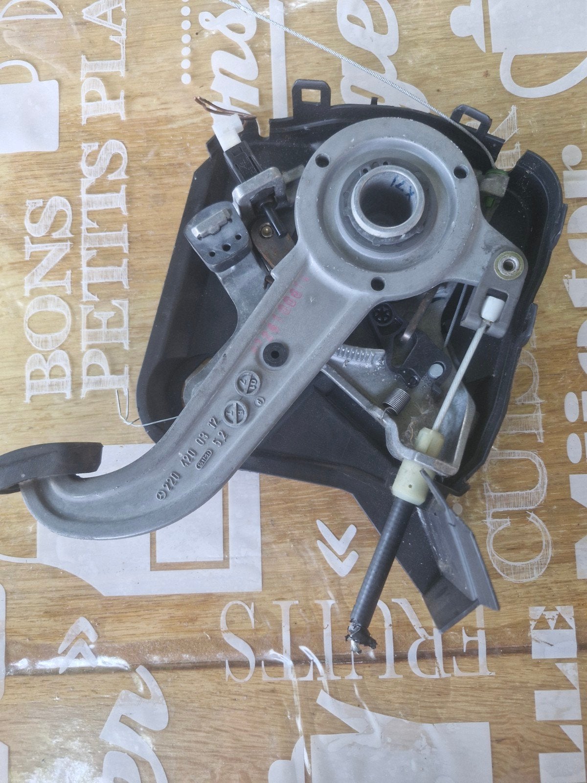 Voet handrem pedaal Mercedes C180 kompressor, Ophalen of Verzenden, Gebruikt