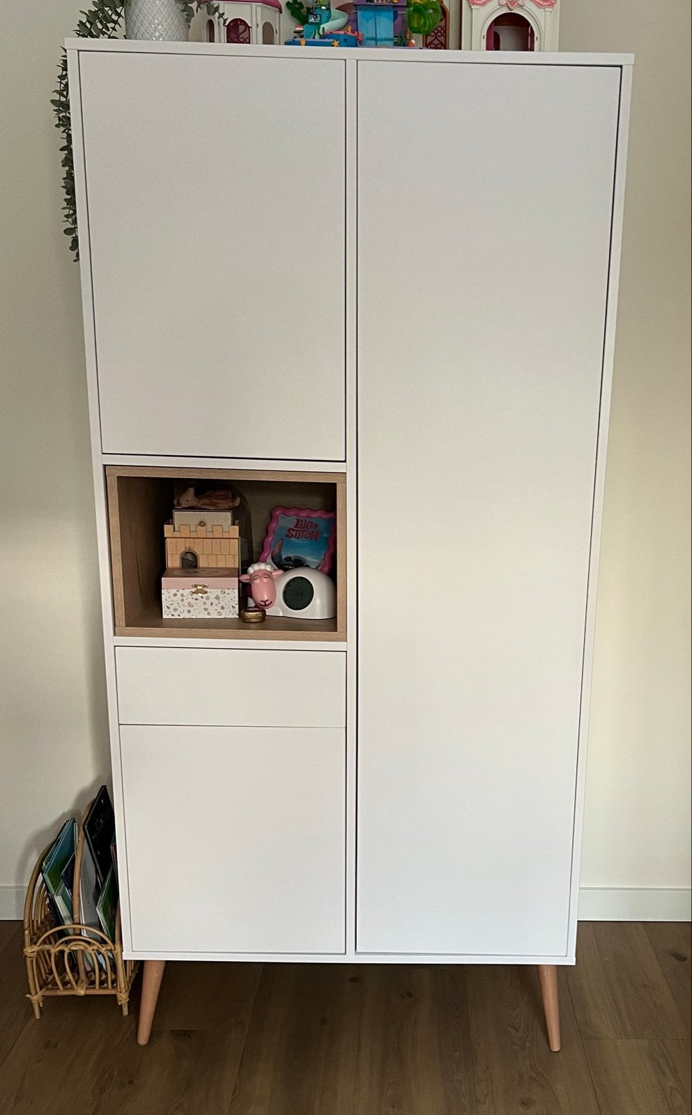 Kast kinderkamer - Quax Cocoon ice white + nisje natural oak, Huis en Inrichting, Ophalen, 50 tot 100 cm, Zo goed als nieuw, Met lade(s)