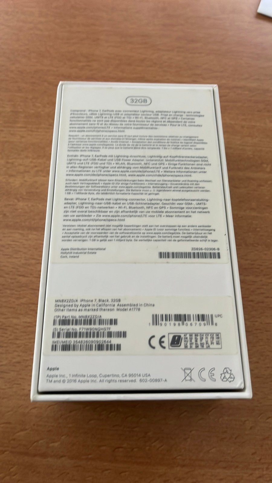 Lege doos iPhone 7 32GB Zwart, Telecommunicatie, Mobiele telefoons | Apple iPhone, Gebruikt, Zwart, 32 GB, Ophalen of Verzenden