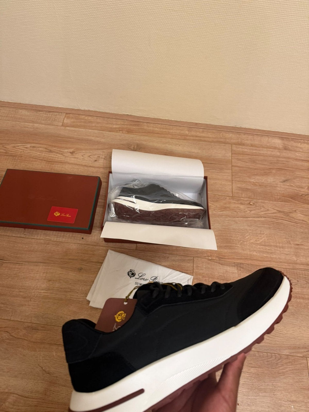 Loro Piana Sneakers Maat 43, Kleding | Heren, Zwart, Ophalen of Verzenden, Sneakers of Gympen, Zo goed als nieuw