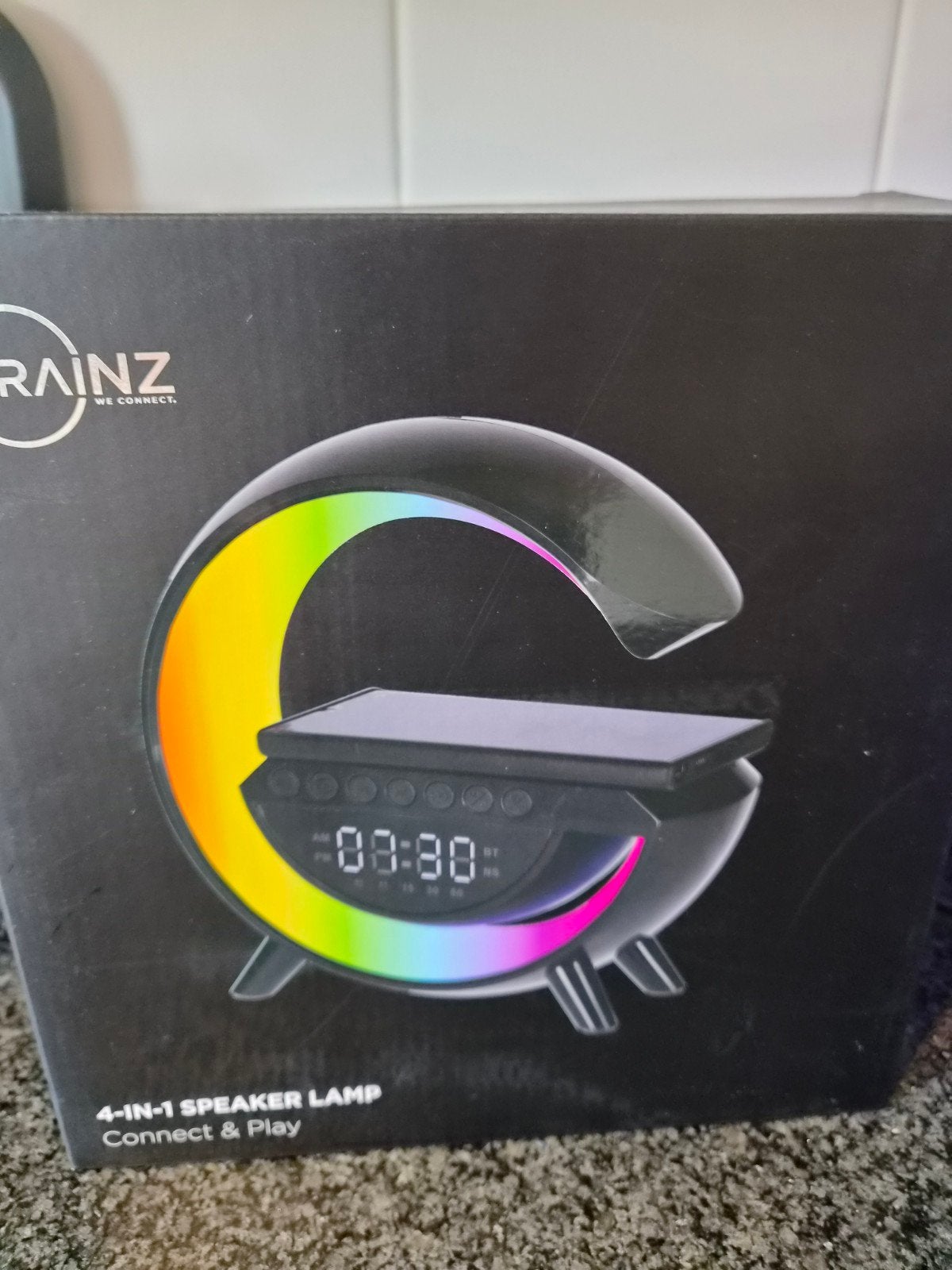 BRAINZ 4-in-1 Speaker Lamp met Draadloos Opladen en Wekker, Nieuw, Ophalen of Verzenden, Digitaal, Met verlichting