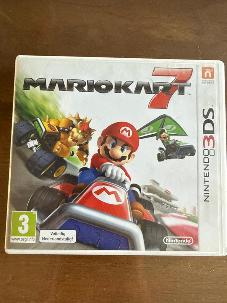 Mario Kart 7 - Nintendo 3DS (Compleet met boekjes), Racen en Vliegen, Ophalen of Verzenden, Zo goed als nieuw, Gekoppelde computers