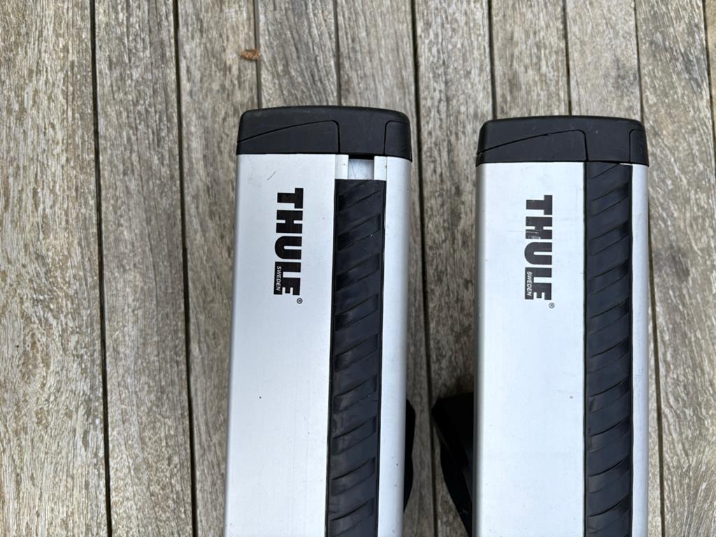 Thule Aero dakdragers voor Skoda Superb 2015-2024, Auto diversen, Dakdragers, Gebruikt, Ophalen of Verzenden