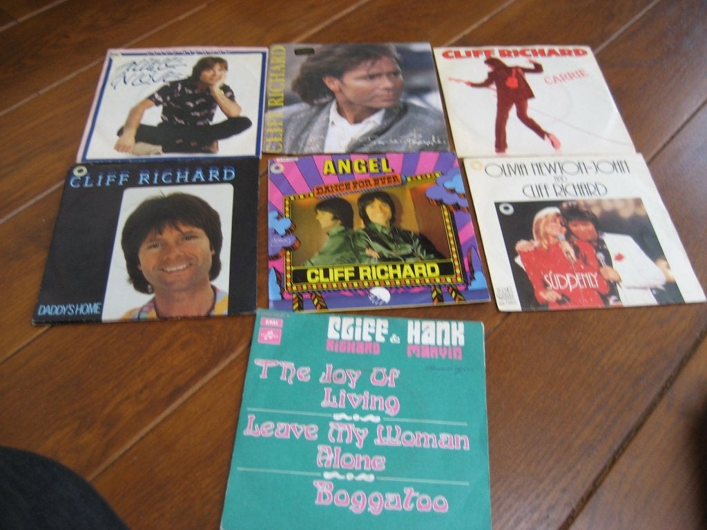 Cliff richard singles na 1970, Ophalen of Verzenden, Gebruikt, 7 inch, Pop