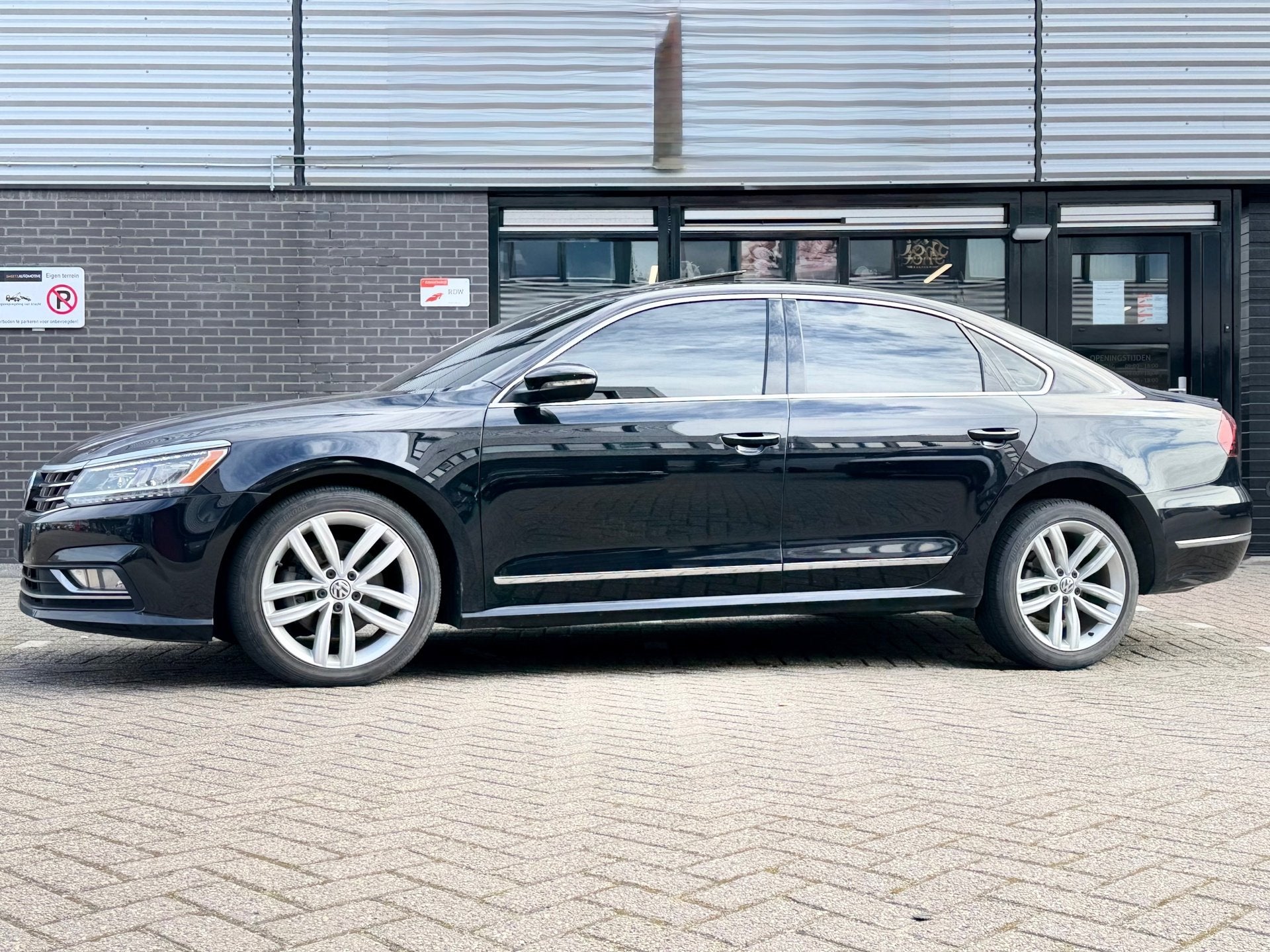 Volkswagen Passat 2.0 TSI Highline 4-deurs automaat,Schuifka, Auto's, 1998 cc, Gebruikt, Zwart, 4 cilinders