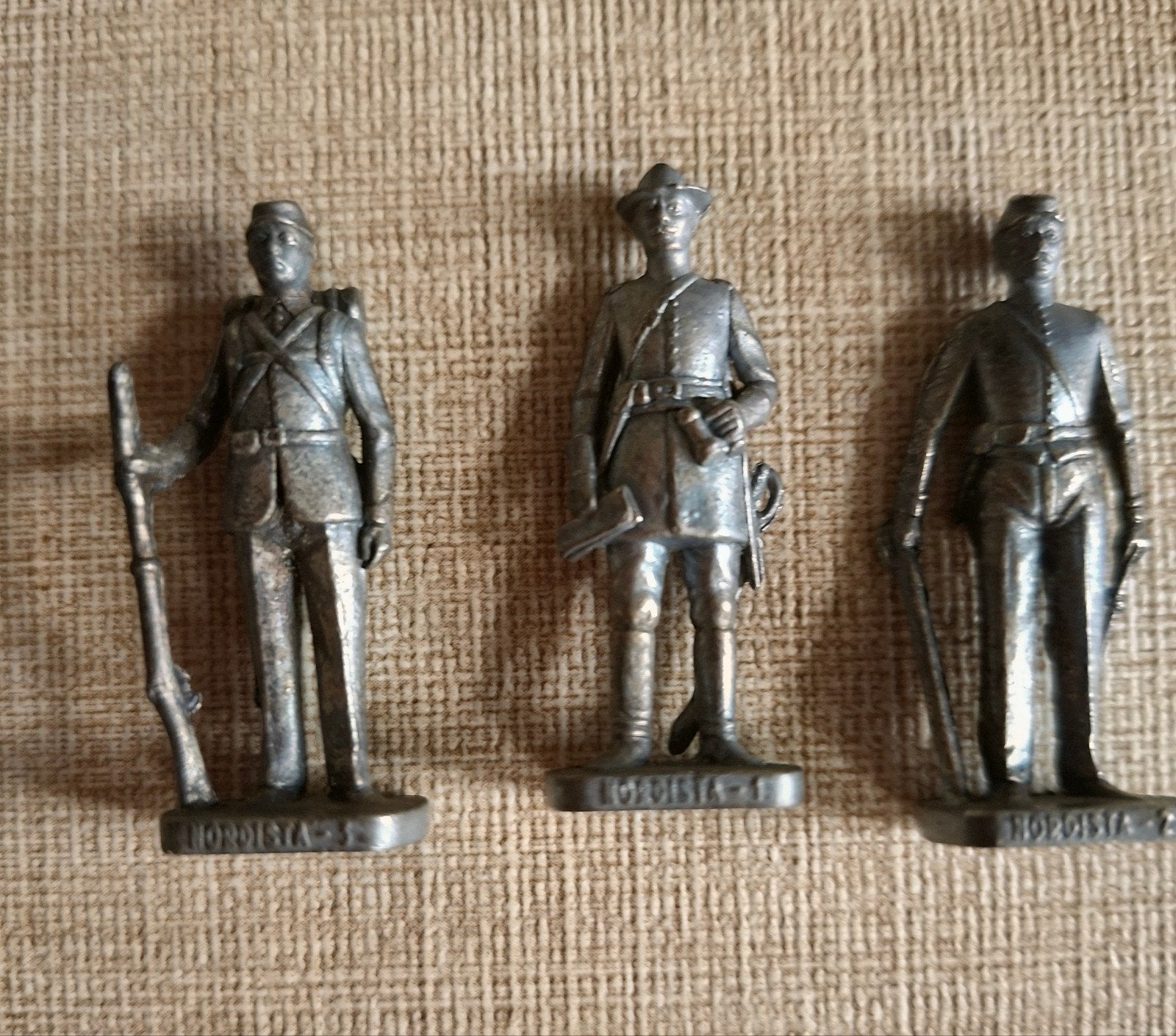 Nordista tinnen soldaatjes - 1, 2 en 4 (4cm hoog), Verzamelen, Ophalen of Verzenden
