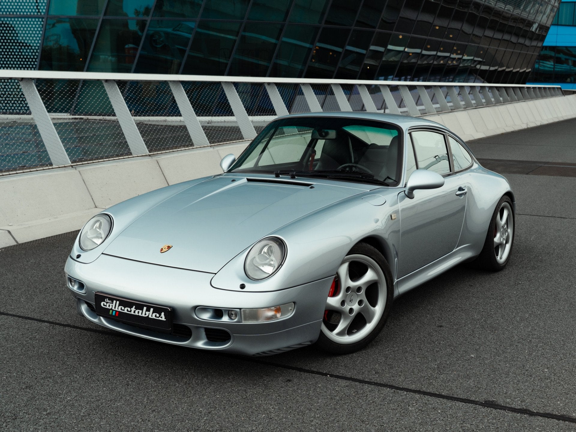 Porsche 911 993 Carrera 4S Coupé (bj 1997), Auto's, Oldtimers, Zwart, 4 stoelen, Bedrijf, 286 pk