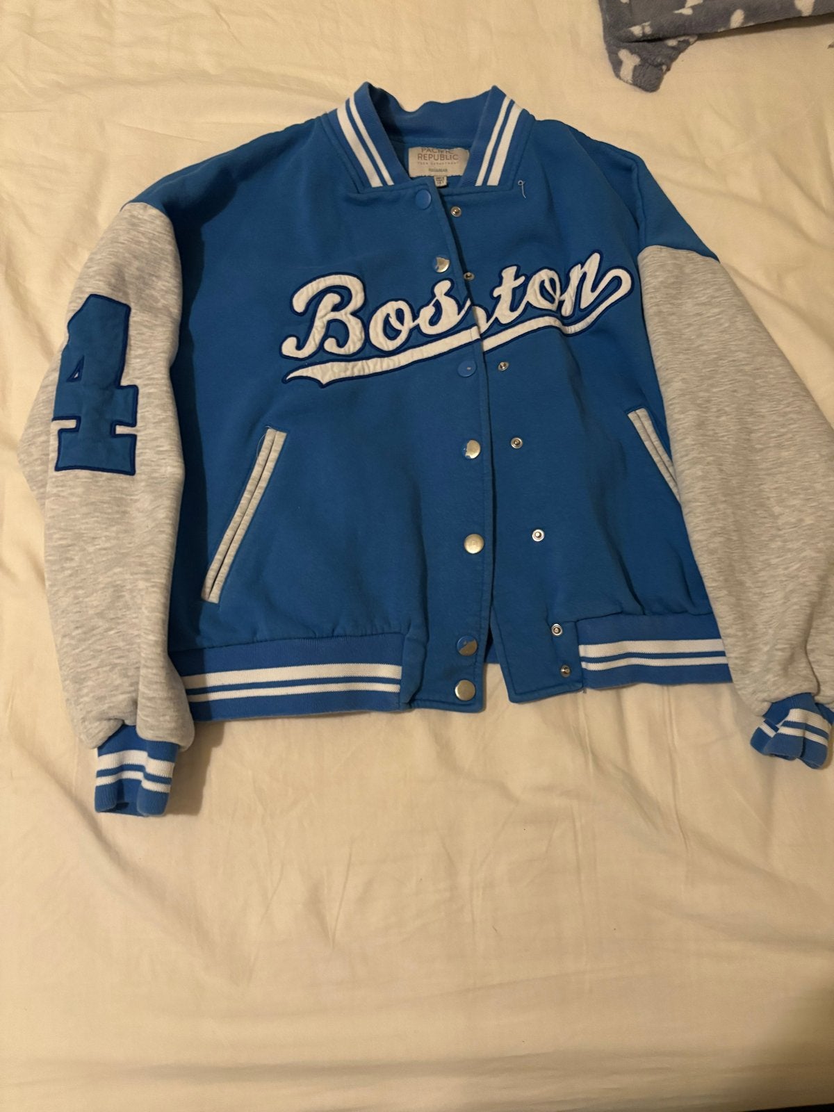 Pull&Bear Pacific Republic Varsity Jacket Boston S, Kleding | Dames, Ophalen of Verzenden, Gedragen, Maat 36 (S), Blauw