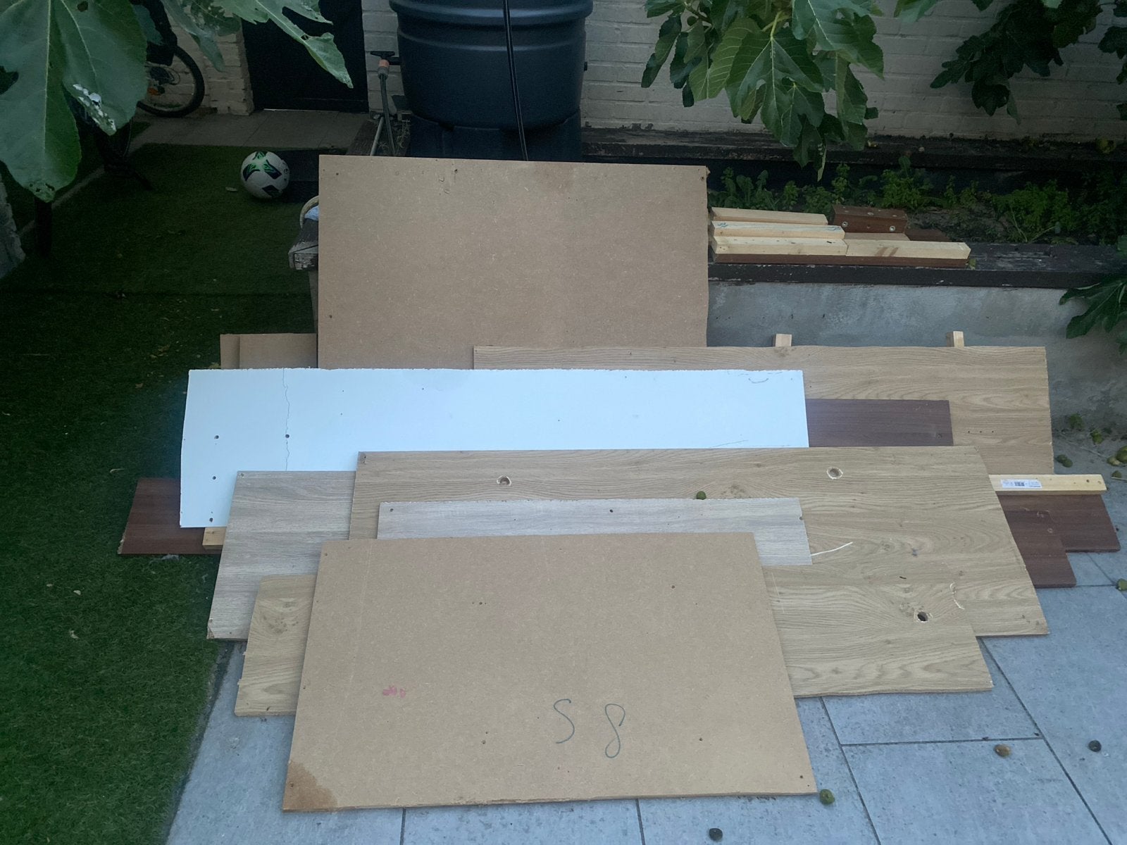 Diverse houten planken, Gebruikt, 25 tot 50 mm, Ophalen of Verzenden, 200 tot 250 cm