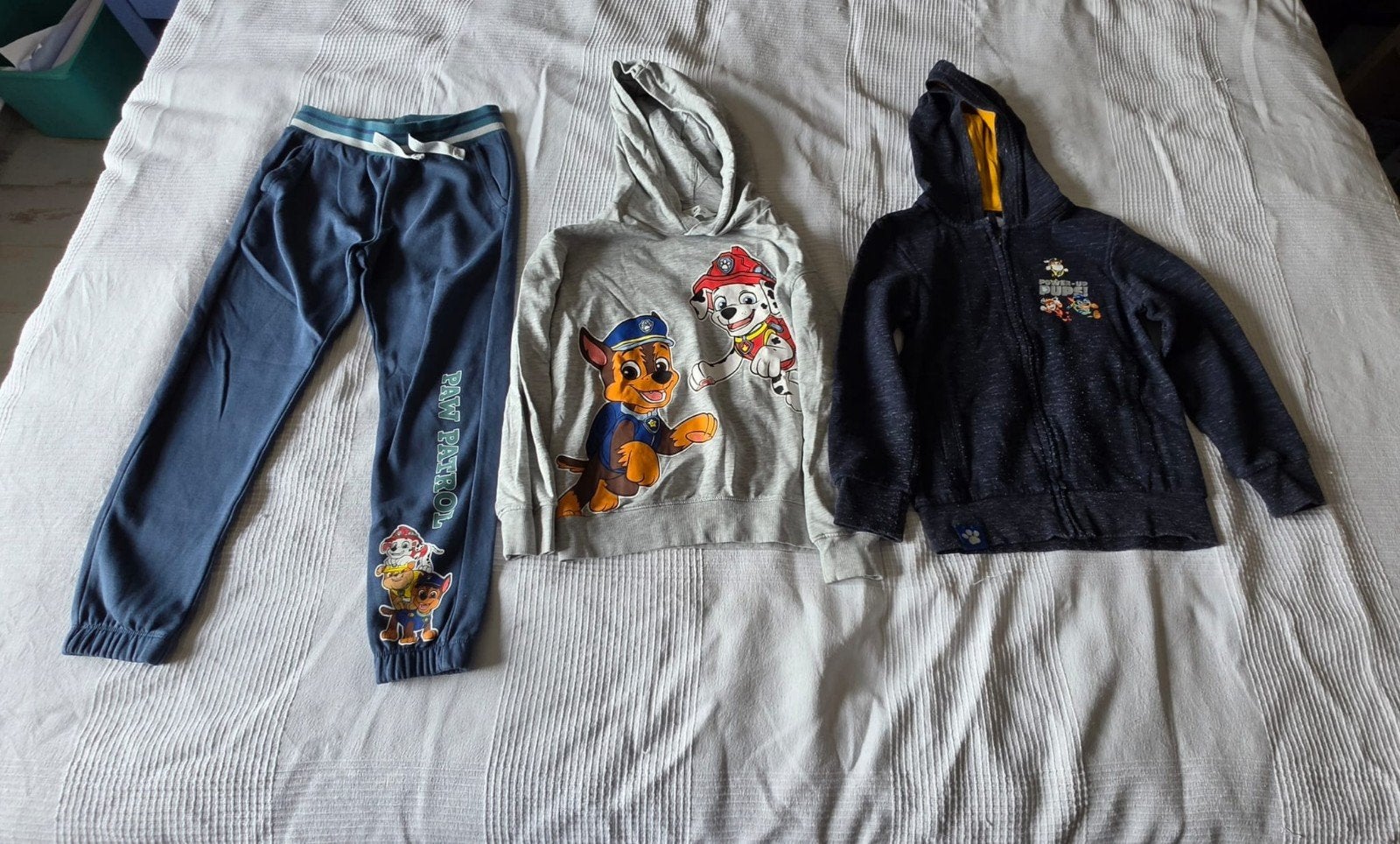 Paw Patrol set van 3, broek, trui, vest maat 128, Gebruikt, Trui of Vest, C & A, Ophalen of Verzenden