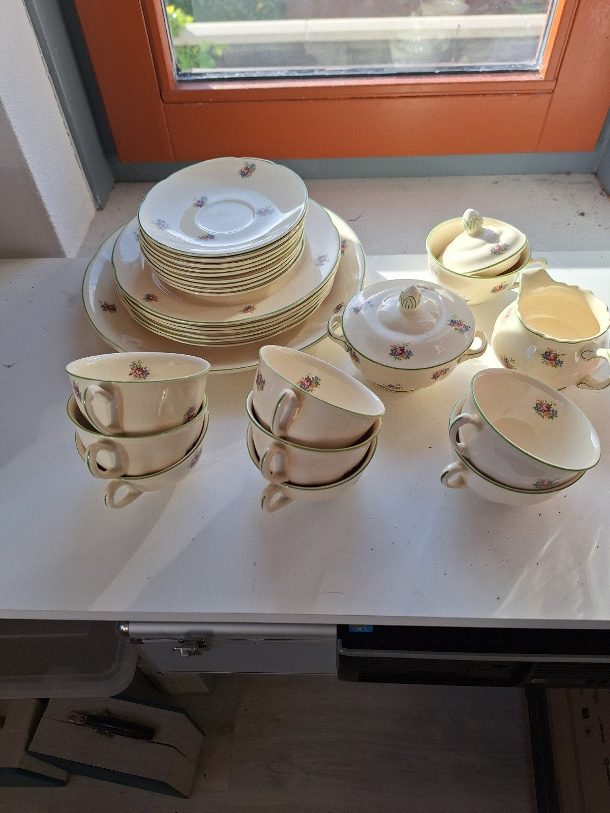 Vintage Servies plateelbakkerij Gouda, Antiek en Kunst, Ophalen
