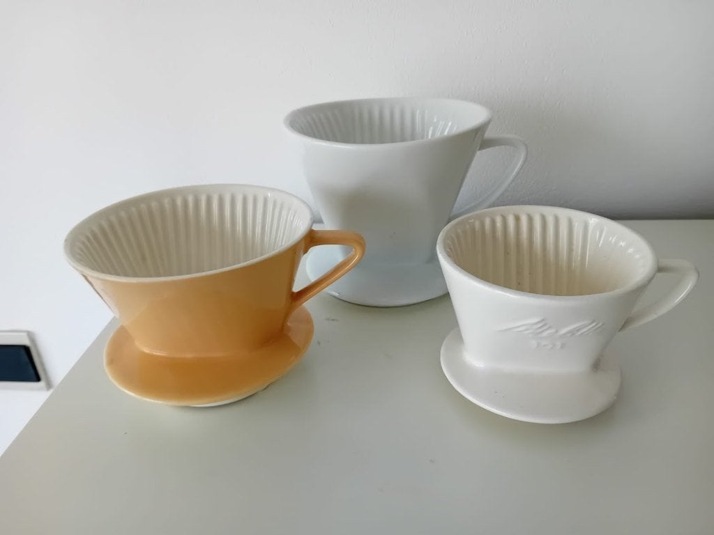 3 porseleinen koffiefilters in 3 maten, Huis en Inrichting, Keuken | Keukenbenodigdheden, Ophalen of Verzenden, Zo goed als nieuw