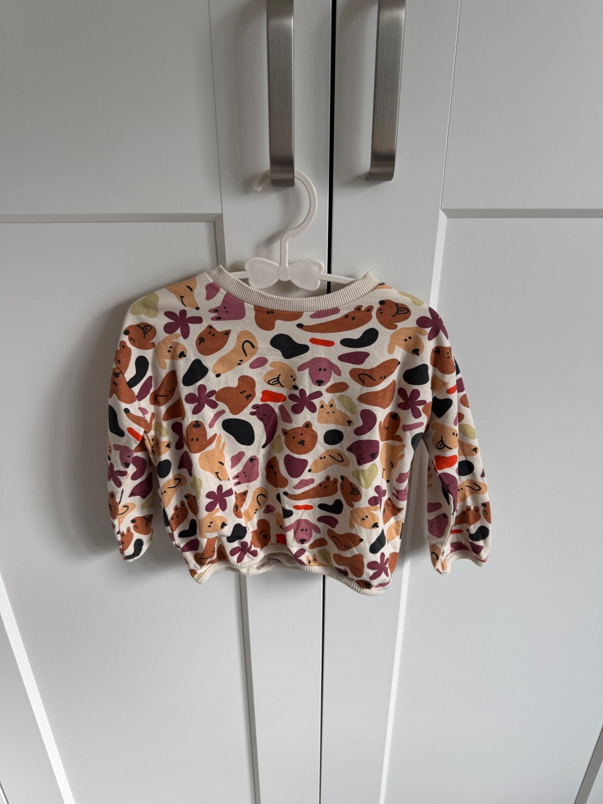 HEMA truitje maat 80 met leuke print, Kinderen en Baby's, Babykleding | Maat 80, Ophalen of Verzenden, Zo goed als nieuw, Jongetje of Meisje