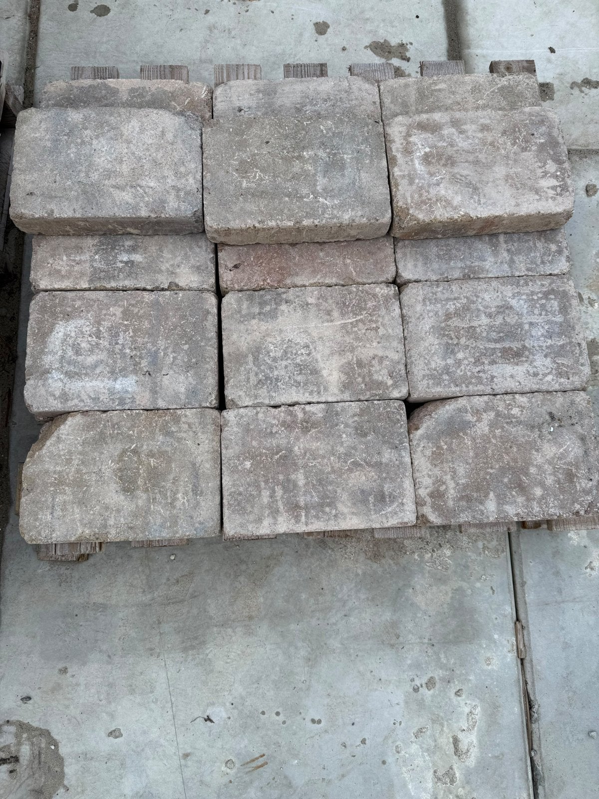 Getrommelde betonklinkers 20x30x6 cm (27 stuks), Ophalen, Gebruikt, Klinkers, Minder dan 5 m²