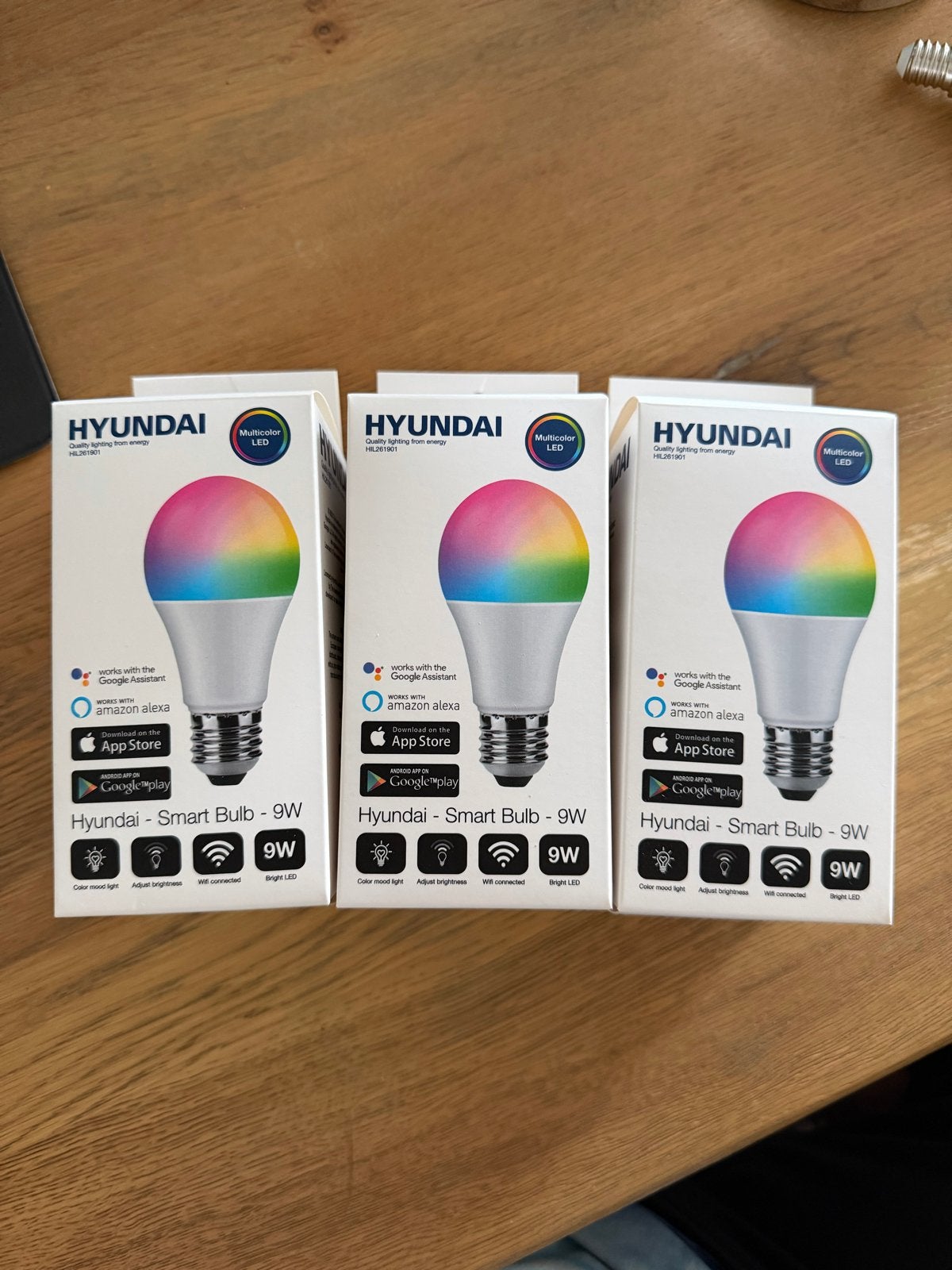 3x Hyundai Smart LED Lamp E27 - Multicolor 9W, Led-lamp, Meerkleurig, Nieuw, Bedienbaar via app