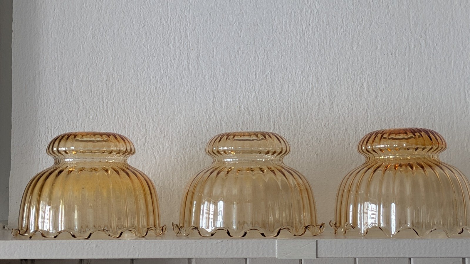 Franse Lampenkapjes en lampen met messing fitting en snoer, Ophalen of Verzenden, Rond