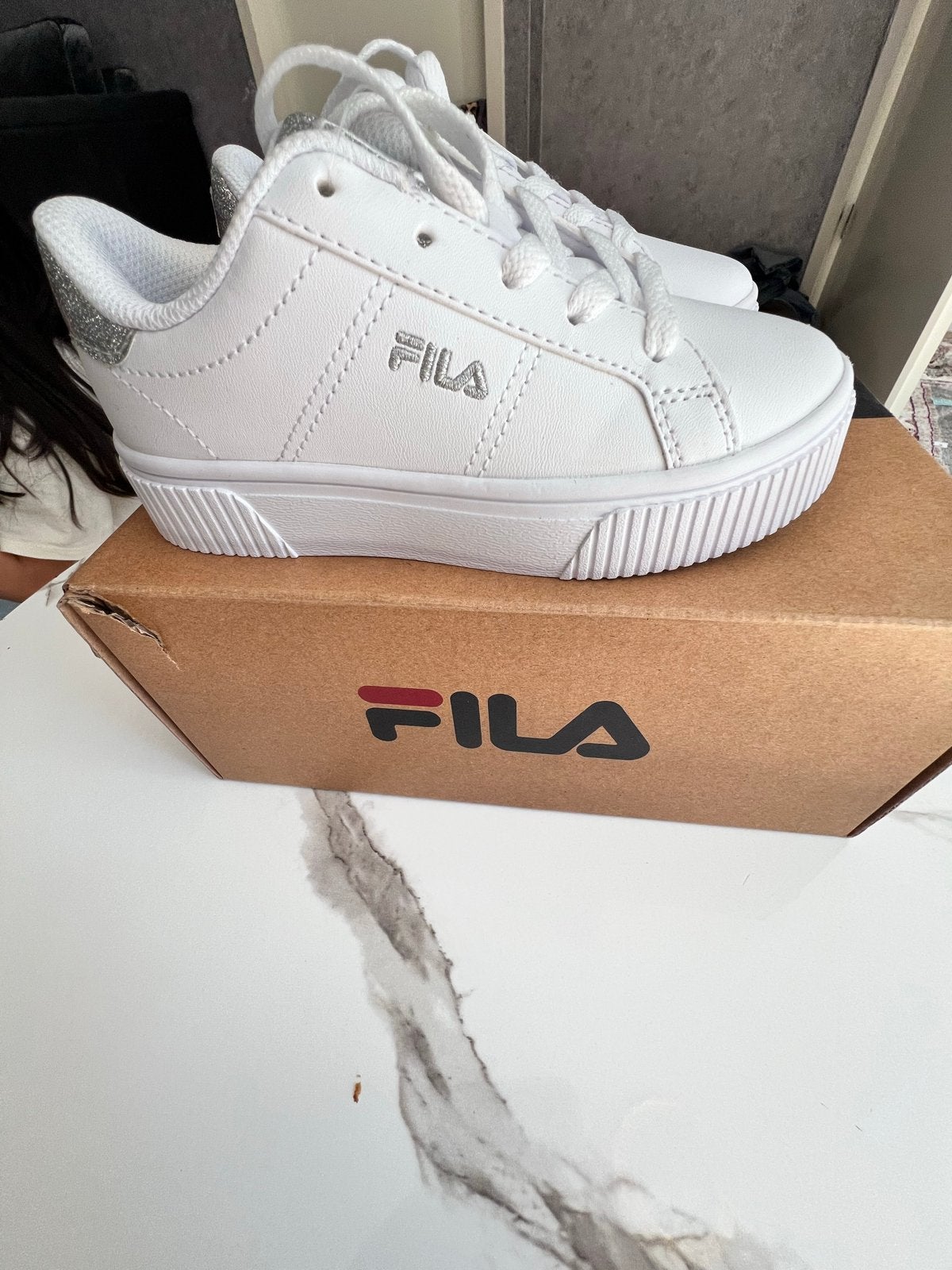 Nieuwe Fila schoenen maat 28, Ophalen of Verzenden, Nieuw, Jongen of Meisje, Schoenen