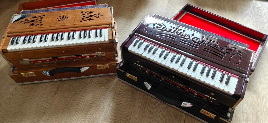 Nieuwe Harmonium - Ons Fabrikant, Muziek en Instrumenten, Keyboards, Ophalen of Verzenden