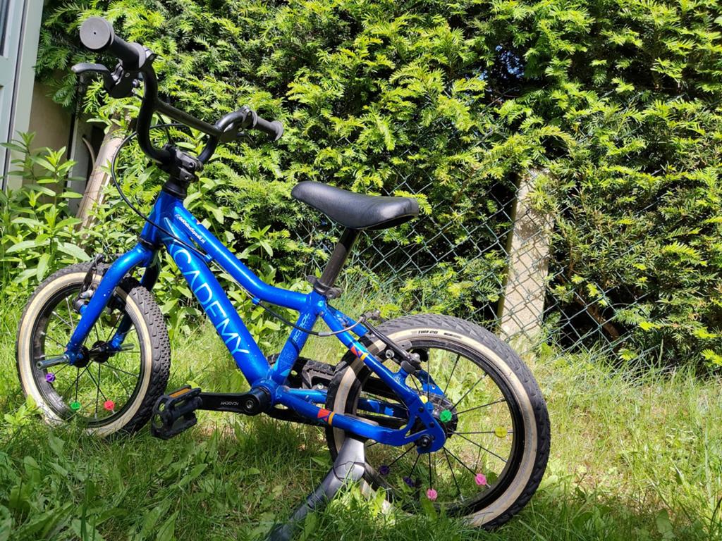 Kinderfiets 14 inch, Fietsen en Brommers, Ophalen, Gebruikt, Velgrem, Acadamy