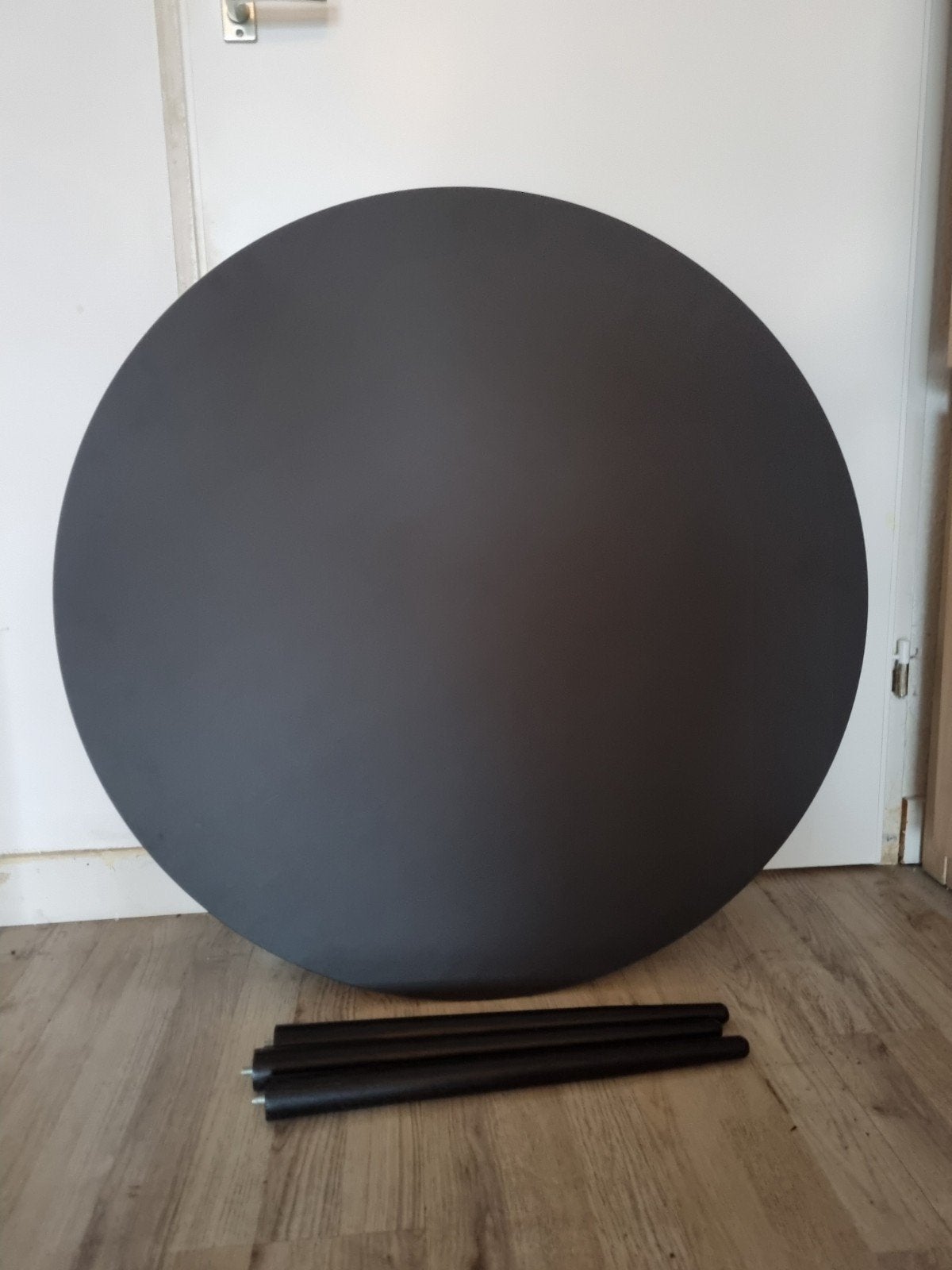 Zwarte ronde salontafel, Ophalen, Gebruikt, 50 tot 100 cm, Rond