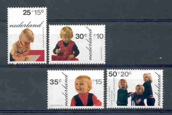 Kind 1972 - Willem Alexander / Johan Friso / Constantijn, Verzenden, Na 1940, Postfris