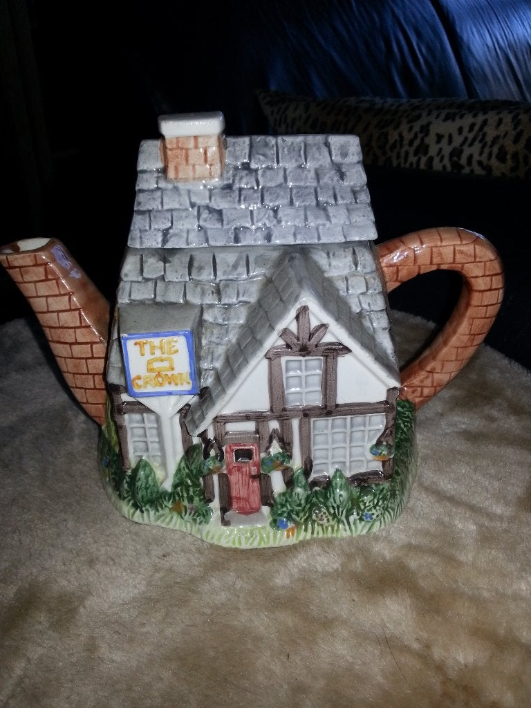 Design teapot "The Crown" by Annie Row, Ophalen of Verzenden, Steen/keramiek, Handgemaakt
