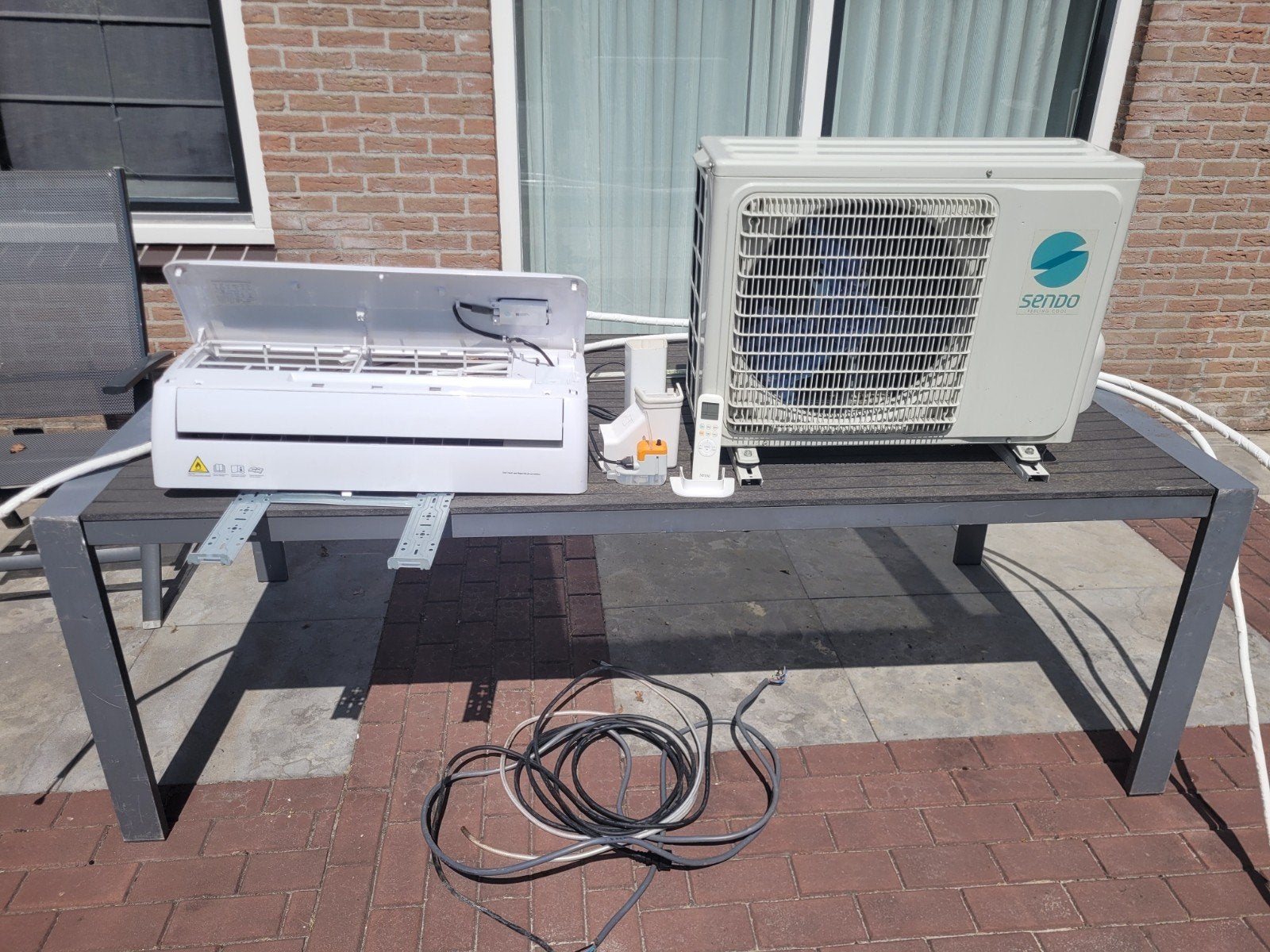 Complete Airco Sendo - Koelen, Verwarmen, Witgoed en Apparatuur, Airco's, Zo goed als nieuw, Wandairco, 60 tot 100 m³, 3 snelheden of meer