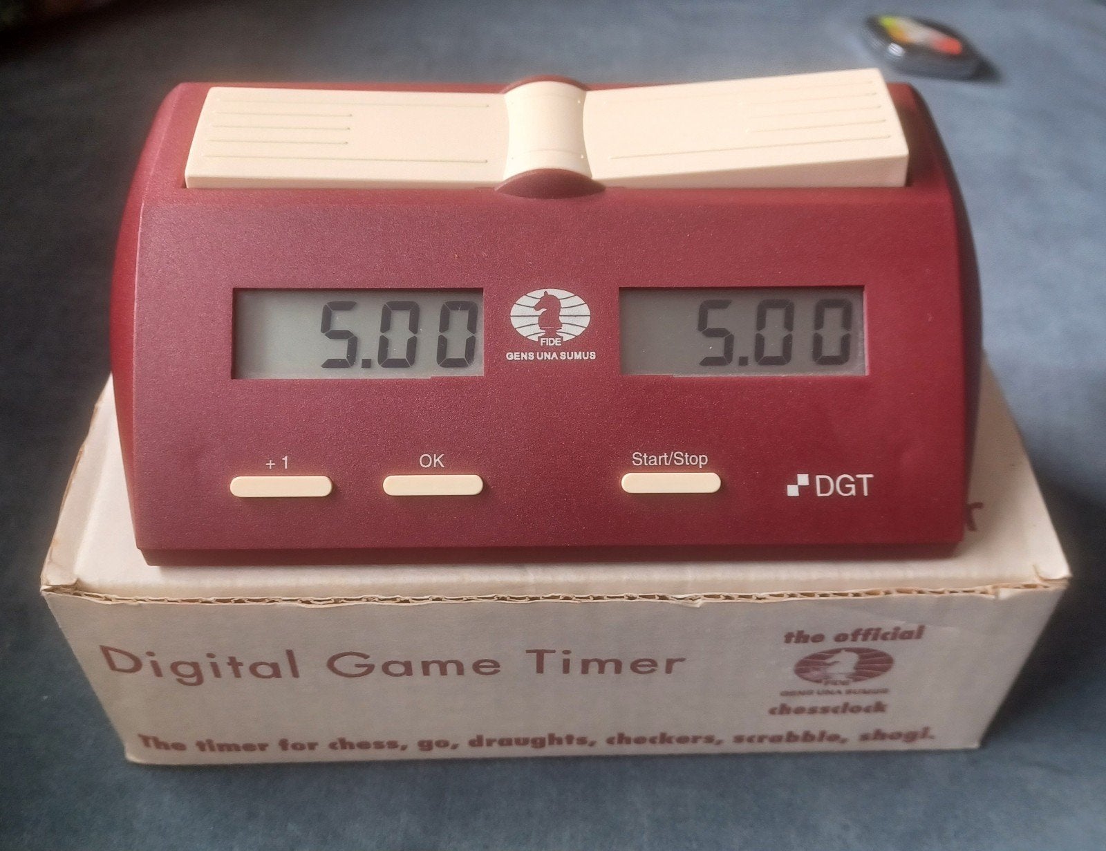 DGT Enschede digitale schaakklok 1994 + doosje, Ophalen of Verzenden
