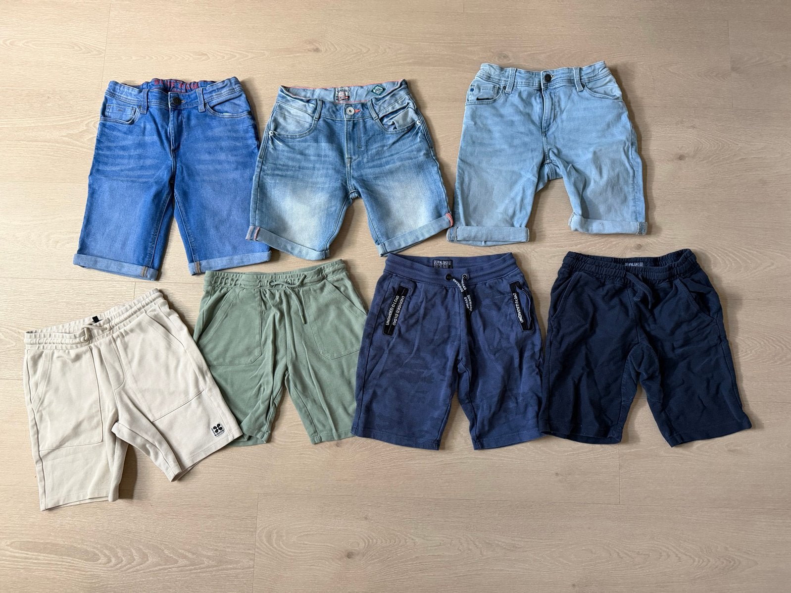 Pakket shorts: 7 stuks - pasmaat 152/158, Ophalen of Verzenden, Gebruikt, Jongen, Broek