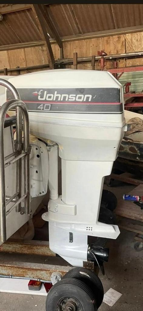 Johnson 40 PK Buitenboordmotor - Goed Onderhouden, Watersport en Boten, Bootonderdelen, Ophalen of Verzenden, Gebruikt