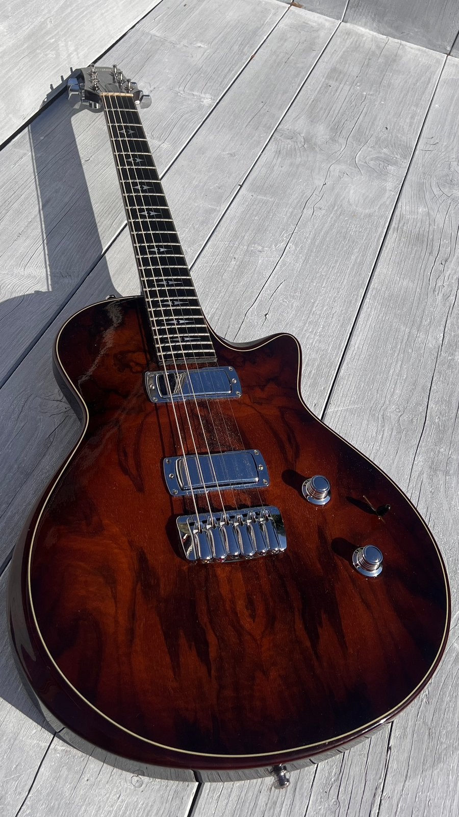 Taylor Solidbody Custom Walnut 2007