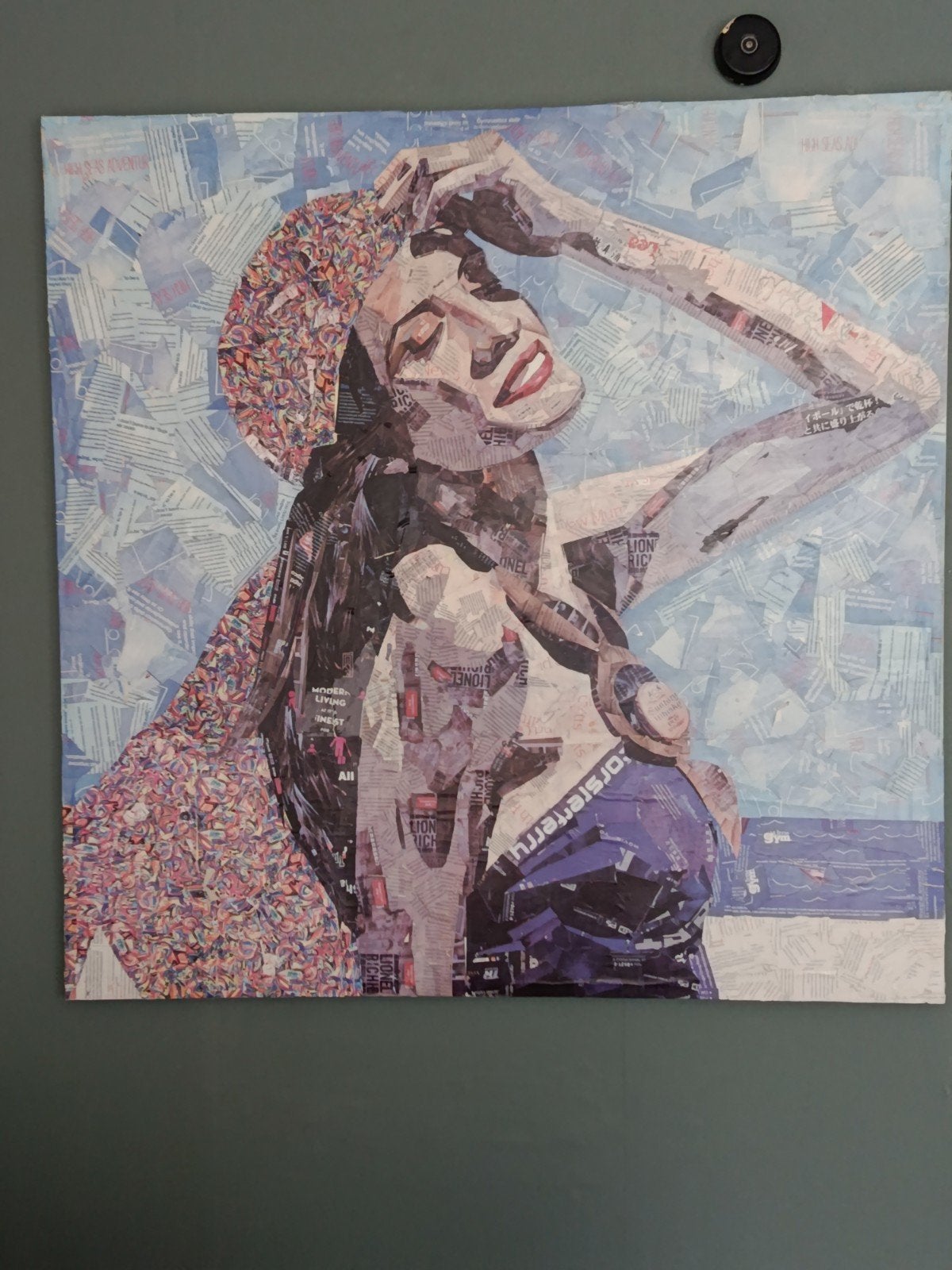 Uniek gemaakte collage van magazines met wel 100e details., Antiek en Kunst, Ophalen, Meerkleurig, Wanddecoratie, Handgemaakt