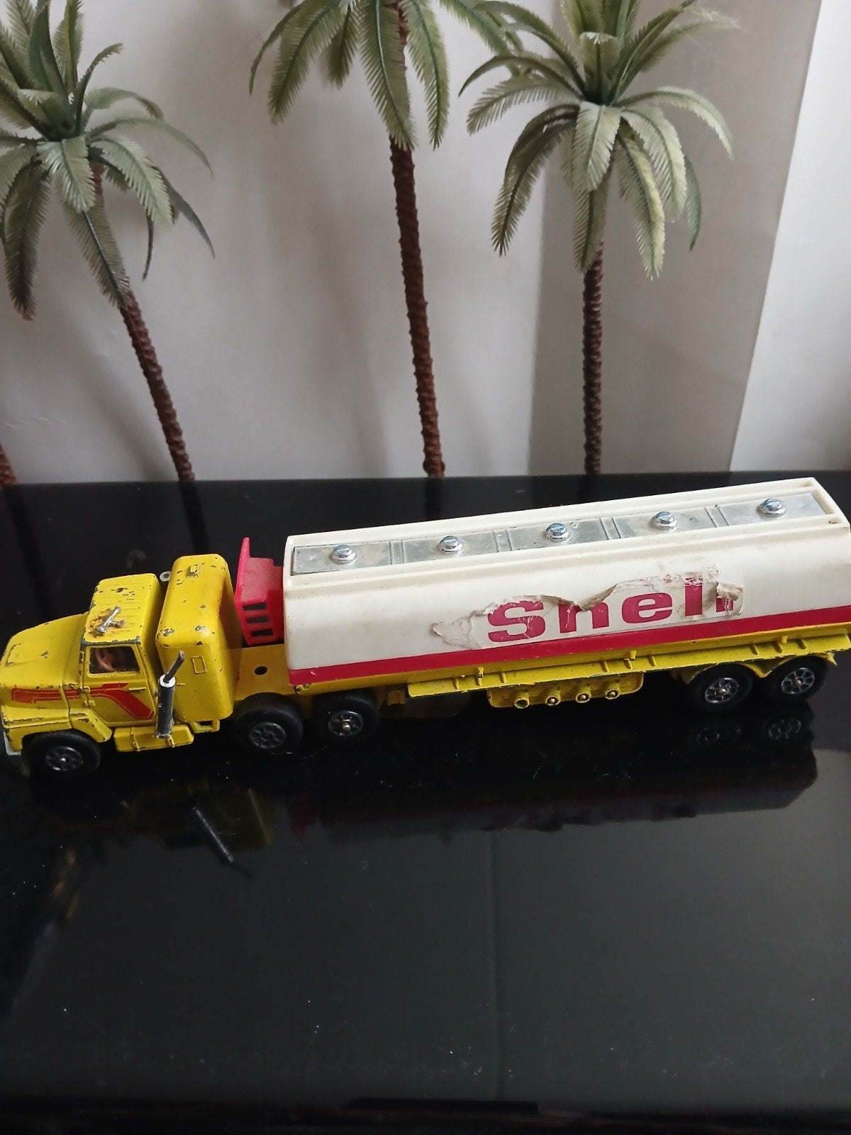 Shell tankwagen.  Playart. Hong Kong, Ophalen of Verzenden, Gebruikt, Bus of Vrachtwagen