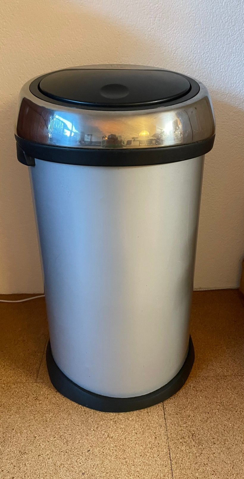 Brabantia Touch Bin prullrnak mat metallic 60 liter, Huis en Inrichting, 40 liter of meer, Ophalen, Zo goed als nieuw, Rvs