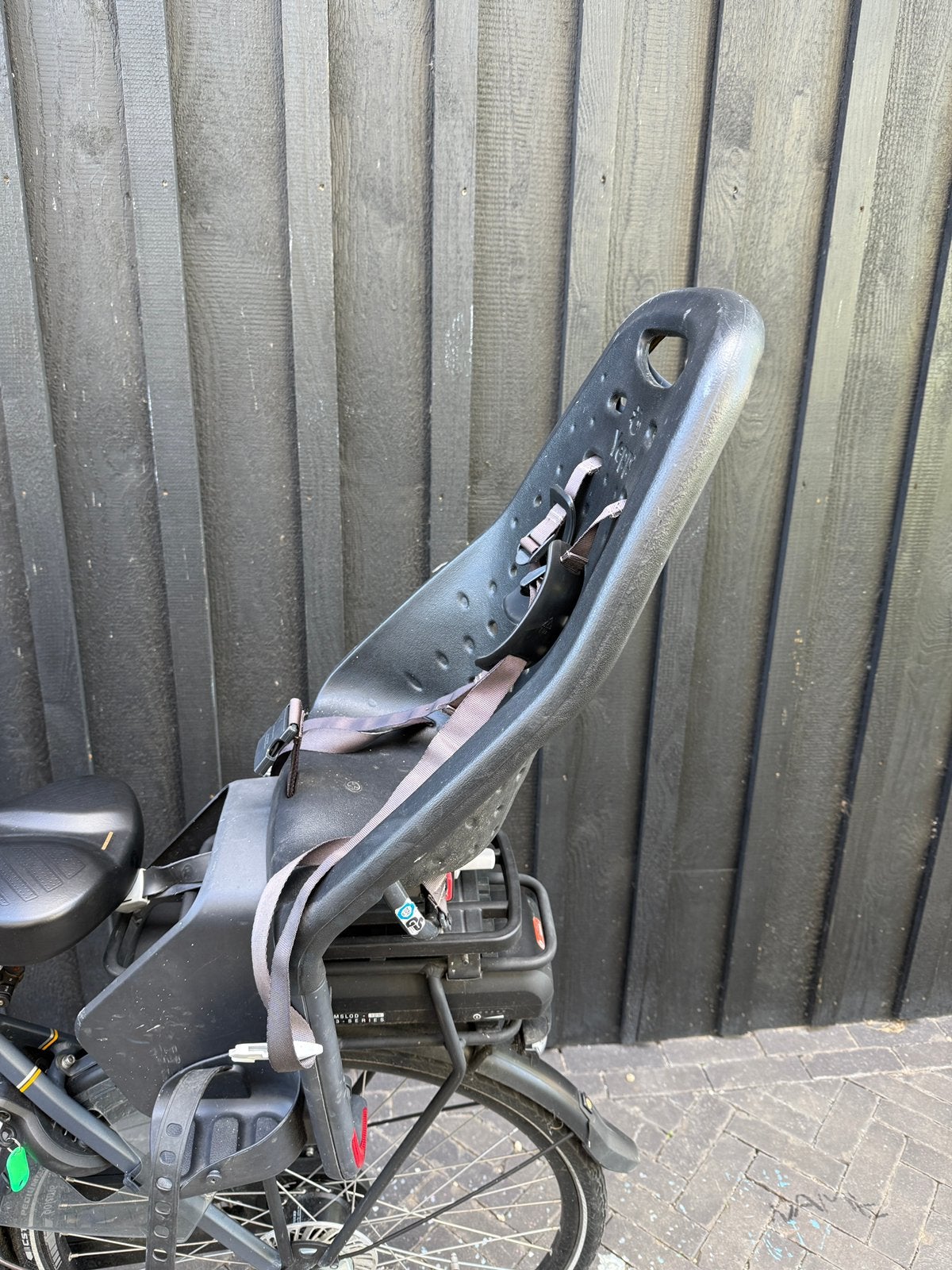 Thule Yepp maxi kinderstoeltje, Fietsen en Brommers, Achterzitje, Ophalen, 15 t/m 25 kg, Gebruikt