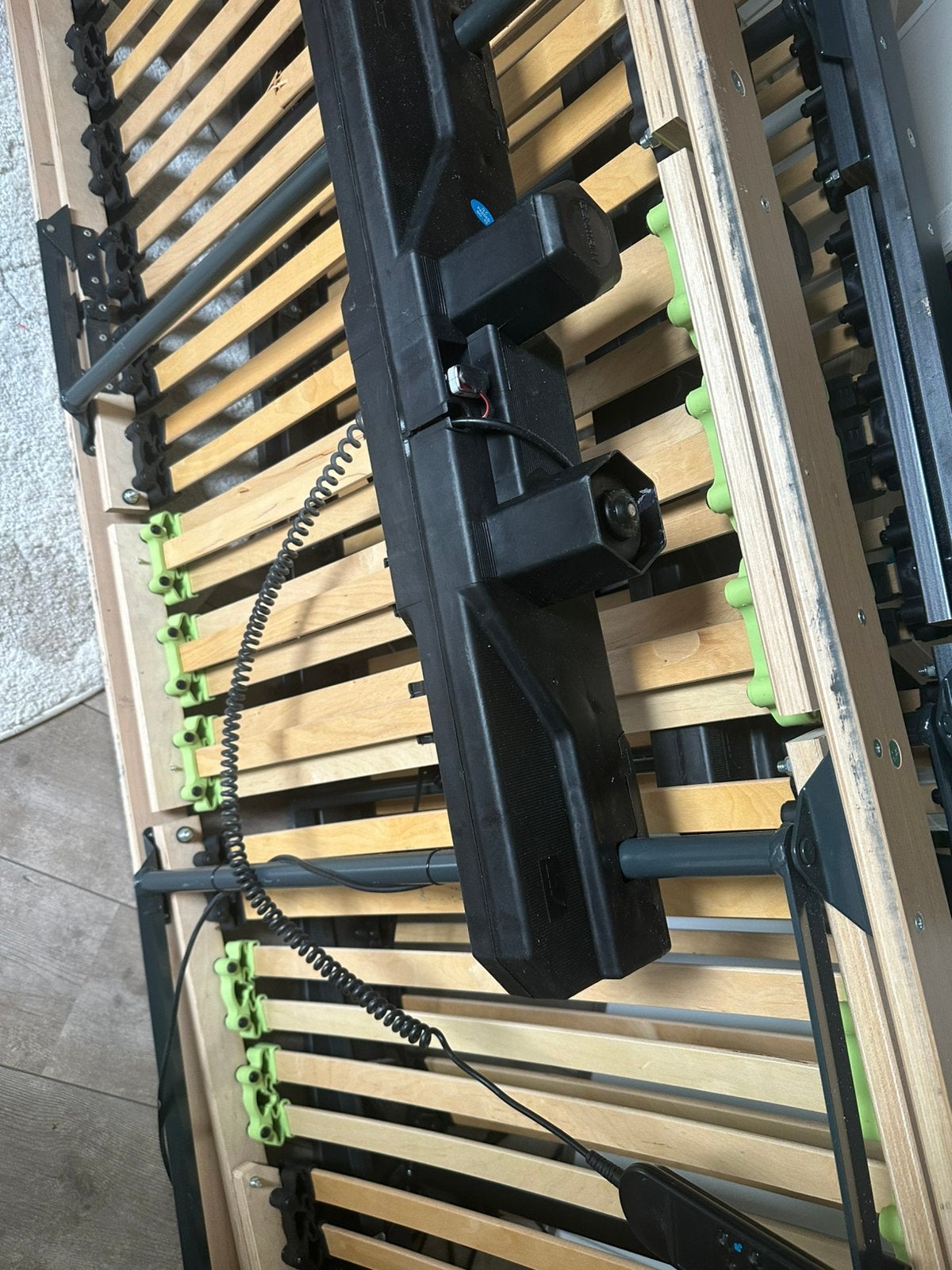 2 x elektrische lattenbodem 90x200, Huis en Inrichting, Slaapkamer | Matrassen en Bedbodems, Ophalen, Gebruikt, 90 cm, Eenpersoons