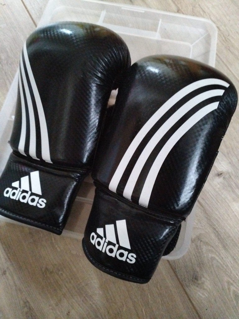 bokszak (rumble) met bokshandschoenen (adidas), Sport en Fitness, Boksen, Ophalen, Zo goed als nieuw, Bokszak