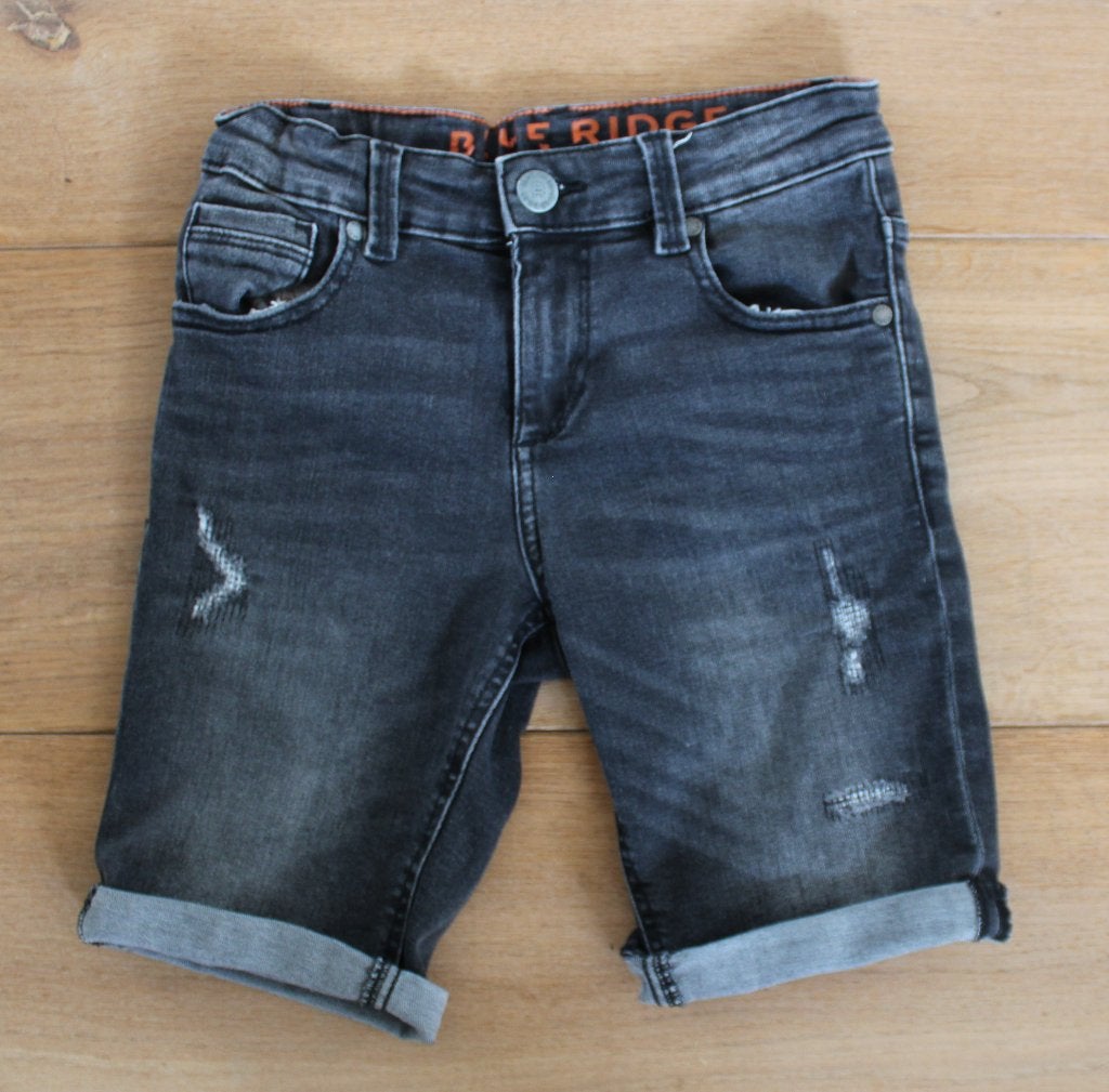 Denim short van We 140, Kinderen en Baby's, Kinderkleding | Maat 140, Broek, Gebruikt, Ophalen of Verzenden, Jongen