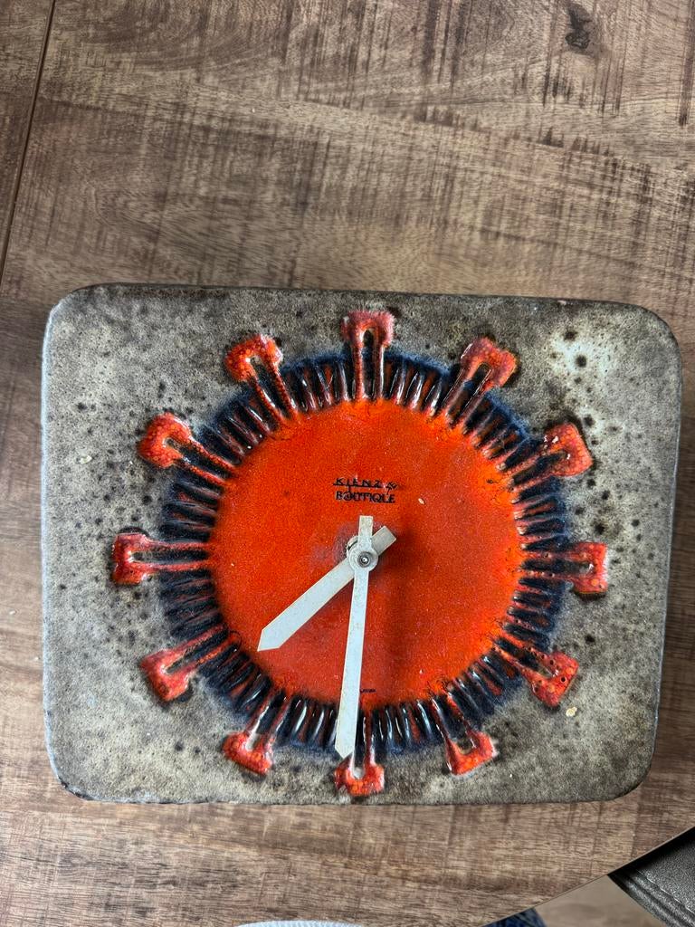 Kienzle chunky lava wandklok, Ophalen