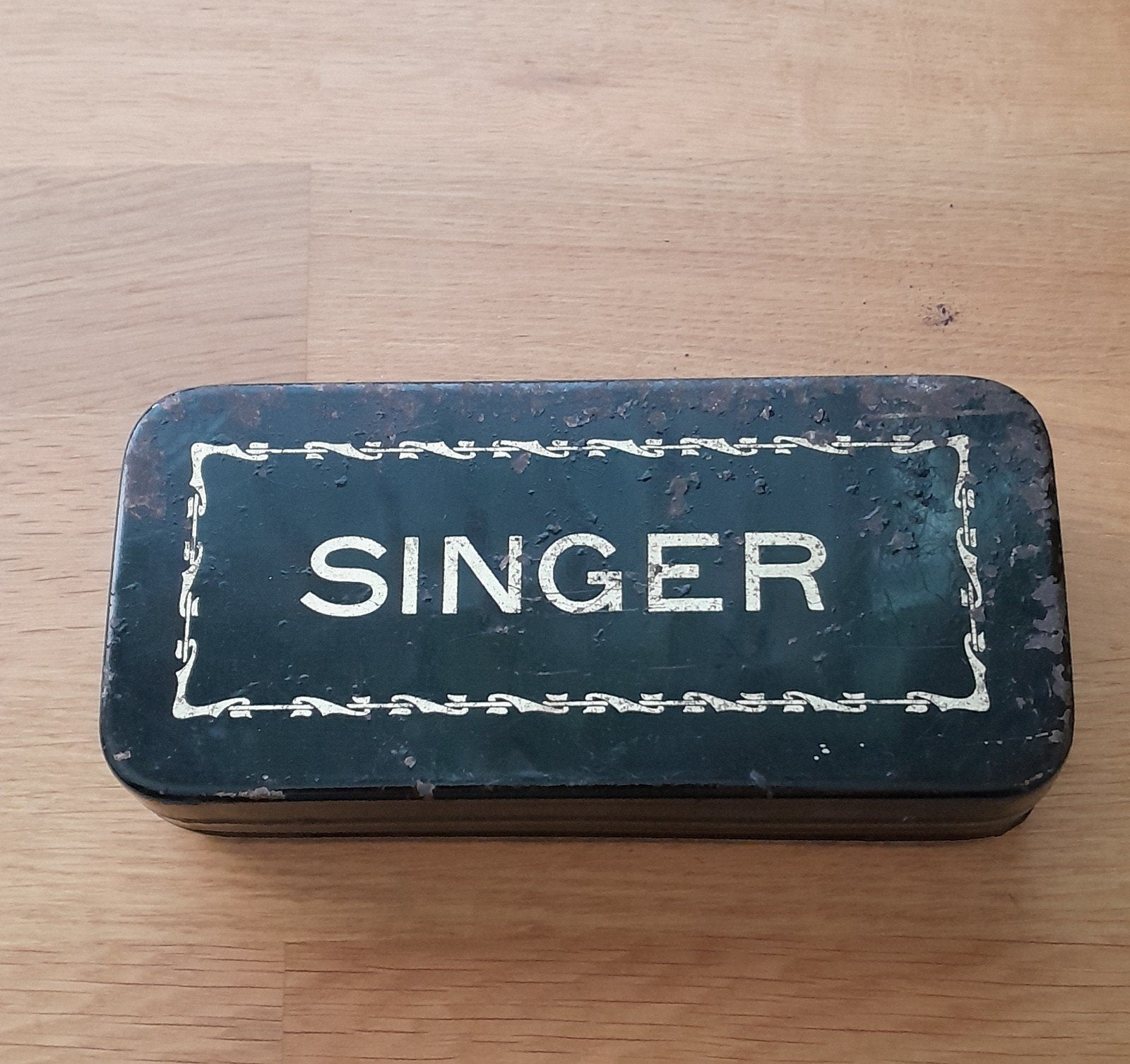 Antiek Singer blikje voor naaimachine accessoires, vintage, Ophalen of Verzenden