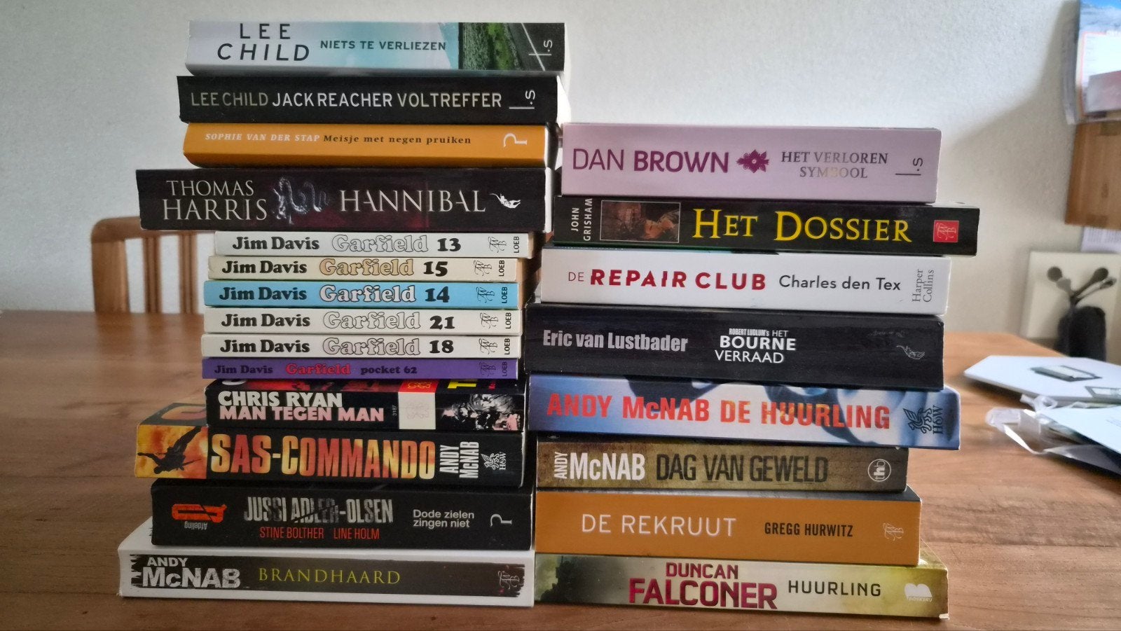 Diverse Nederlandstalige boeken - Thrillers, Comics & meer, Ophalen of Verzenden, Gelezen, (o.a. Dan Brown, Lee Child, Thomas Harris, Andy McNab)